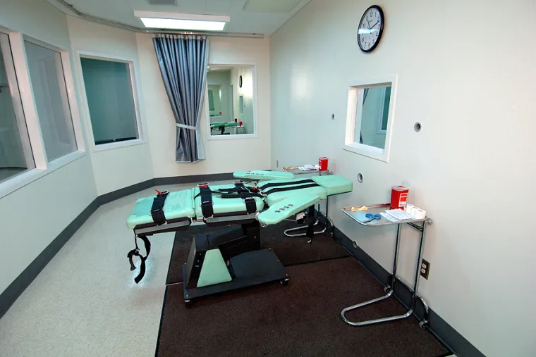 The lethal injection room at San Quentin State Prison. Credit: CACorrections via Wikimedia.