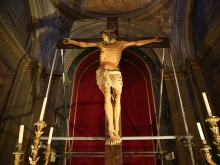The newly restored crucifix in Rome's Basilica of Santa Maria in Trastevere, Jan. 9, 2015. 