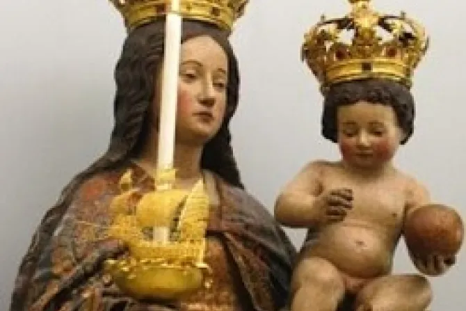 The statue of Our Lady of Bonaria CNA