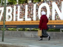 The world's population reached 7 billion on October 31, 2011. 