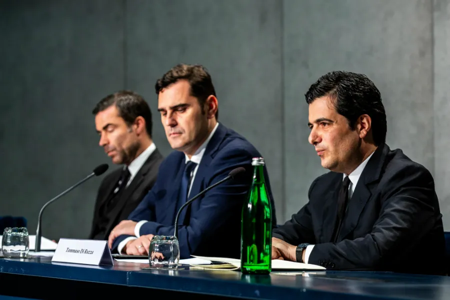 Tommaso Di Ruzza, director of the AIF, speaks at a briefing on the authority's annual report, alongside Alessandro Gisotti and Rene Bruelhart, May 21, 2019.?w=200&h=150