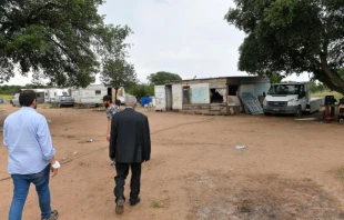 Cardinal Turkson visits a Romani camp in Castel Romano June 13, 2020.   Vatican Media