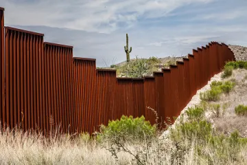 US Mexican border in Arizona Credit Chess Ocampo Shutterstock CNA