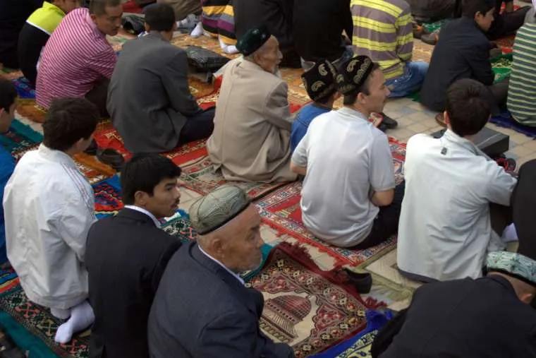 Uyghurs at a mosque in Kashgar, Xinjiang, China, September 2010.?w=200&h=150