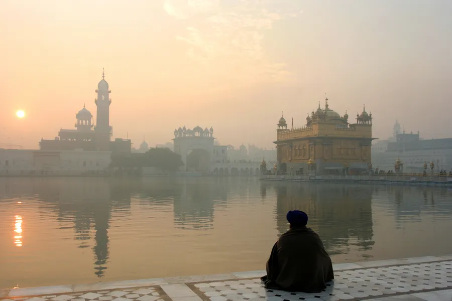 View of the golden temple in Amritsar, India. ?w=200&h=150