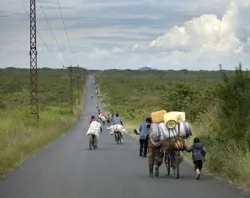 Villagers Flee Violence in DRC’s North Kivu Province, April 30, 2012. ?w=200&h=150
