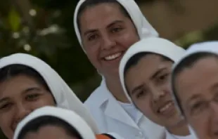 Sisters, Nuns.   Mazur/catholicnews.org.uk.