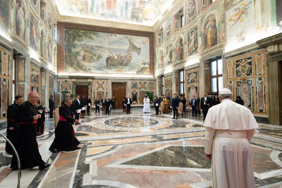 Pope Francis meets with ambassadors ac?w=200&h=150