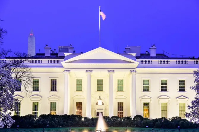 White House Credit Sean Pavone via wwwshutterstockcom CNA 9 17 15JPG