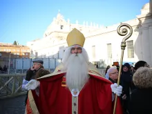 'St. Nicholas,' also known as Wolfgang Georg Kimmig-Liebe, at the general audience in St. Peter's Square, Dec. 2, 2015. 