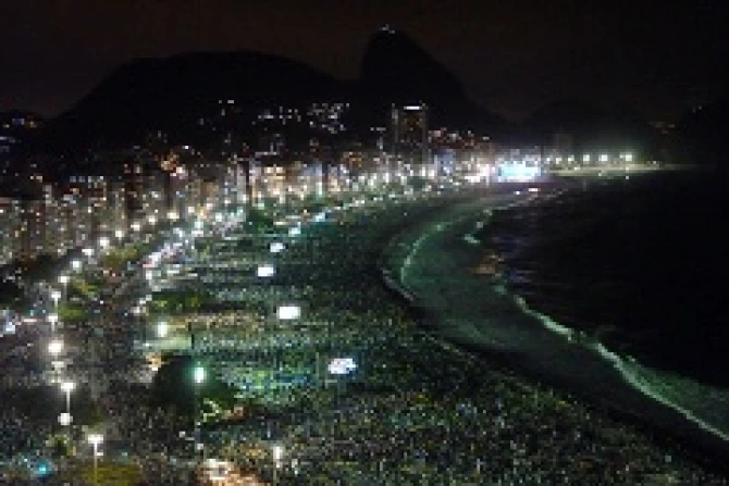 World Youth Day pilgrims fill the beach during the Saturday night prayer vigil on Copacabana Beach July 27 2013 Credit Michelle Bauman CNA CNA 7 27 13