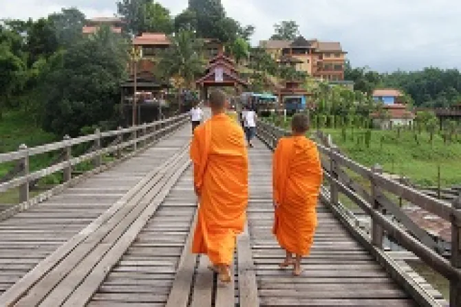 Young buddhist monks cross a bridge in Thailand Credit Antonio Gonsalves CNA CNA Catholic News 8 19 13