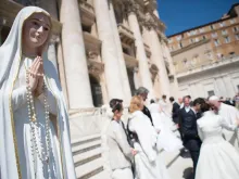 A statue of the Blessed Virgin Mary in St. Peter's Square during the Wednesday General Audience with Pope Francis on April 22, 2015. 