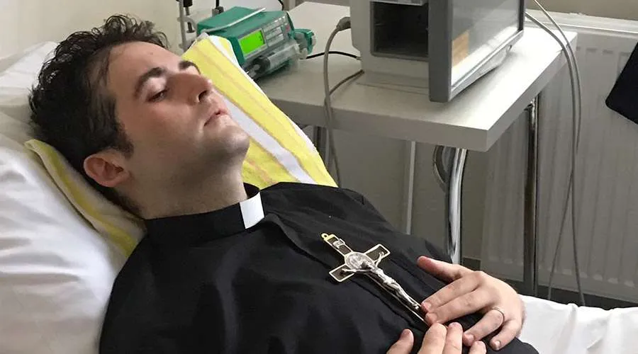  Michel Los, a young priest with terminal cancer at a military hospital in Warsaw, Poland. ?w=200&h=150