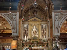 The statue of Our Lady, sculpted in 1430 by Nicolò da Venezia, in the sanctuary of the Basilica of St. Mary of Mount Berico.