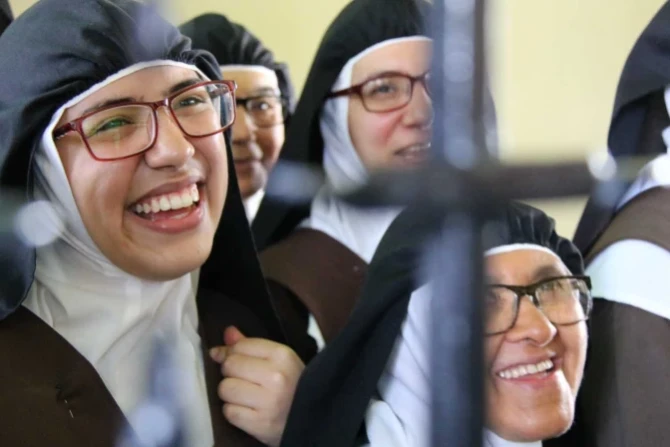 Aid to the Church in Need women religious