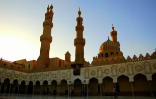 al-Azhar Mosque in Cairo. Romel Jacinto via Flickr (CC BY-NC-ND 2.0).