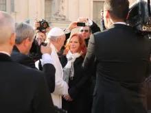 Mexican journalist Valentina Alazraki meets with Pope Francis at the general audience in St. Peter's Square on December 16, 2015. 