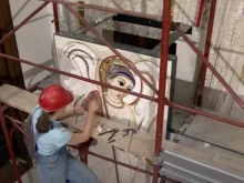 Sacred art under construction at Centro Aletti.