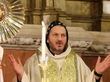 Archbishop Jacques Mourad denounced the practice of people driving around in official cars with loudspeakers proclaiming verses from the Quran and calling on Christians to convert.