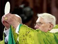 Pope Benedict XVI celebrating Mass at St. Stephen's in Vienna?w=200&h=150