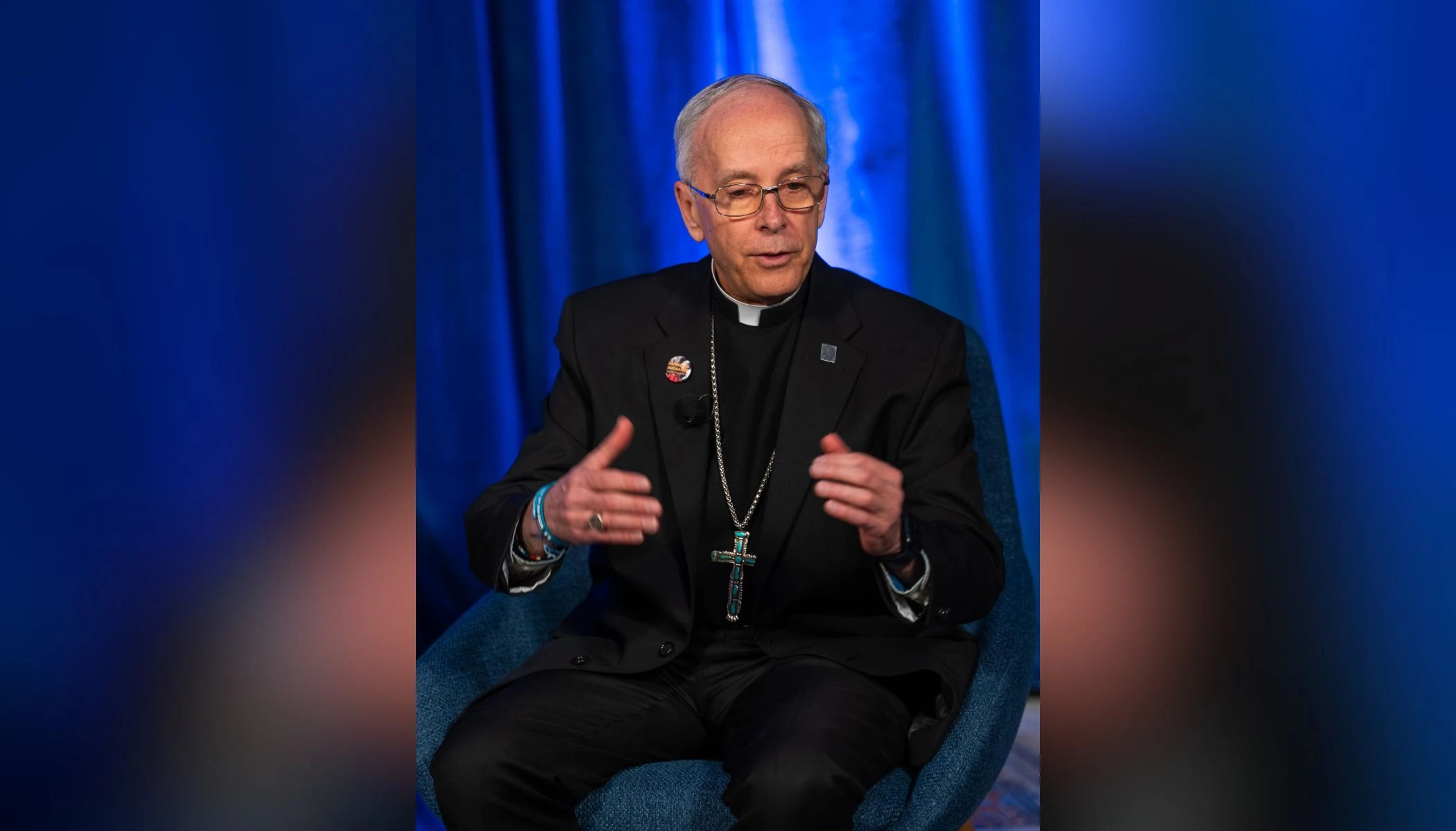 ‘You Are Not Alone’ migrant accompaniment initiative announced by U.S. bishops