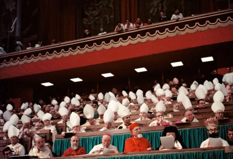 Bishops at the Second Vatican Council. Credit: Lothar Wolleh/wikimedia. CC BY SA 3.0