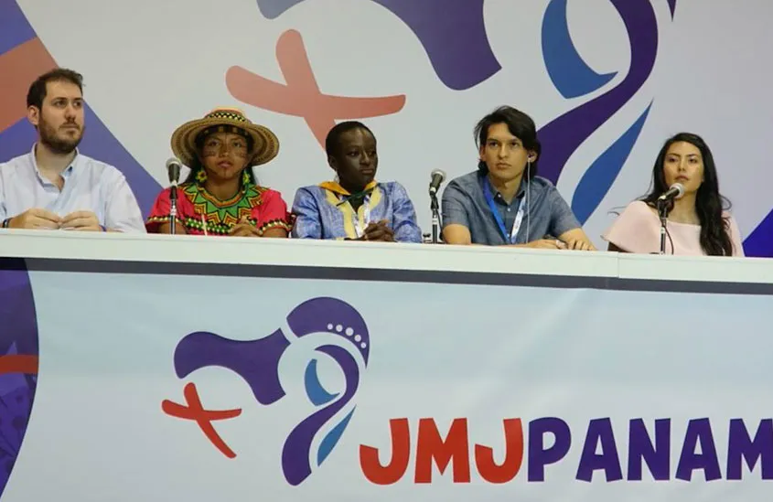 Brenda Noriega (far R) speaks at a World Youth Day Press Conference in Panama City, Jan. 26, 2019. ?w=200&h=150