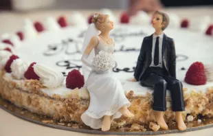 Wedding cake /   SplitShire on Pexels