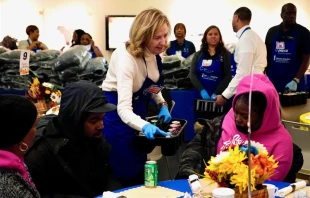 Catholic Charities D.C. provides Thanksgiving meals to guests on Nov. 25, 2025. Credit: Courtesy of Ralph Alswang for Catholic Charities D.C.