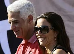 Gov. Charlie Crist with his fiancee?w=200&h=150