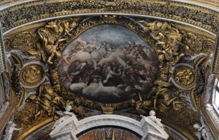 Interior of the Church of Jesus and Mary in Rome, Italy Credit: Mentnafunangann / Wikimedia (CC BY-SA 4.0)