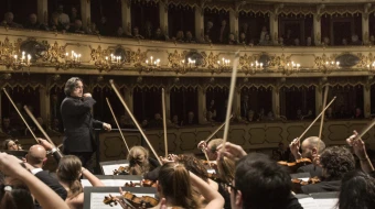 Conductor Riccardo Muti has been awarded the 2025 Ratzinger Prize.