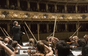 Conductor Riccardo Muti has been awarded the 2025 Ratzinger Prize. Credit: Riccardo Muti Italian Opera Academy