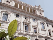 The Pontifical Gregorian University in Rome has been criticized for its response to claims about plagiarism in past doctoral dissertations