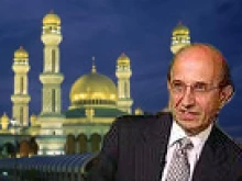 Chancellor of New York City Schools John Klein who is in favor of a school for Muslims