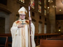 Bishop José Arturo Cepeda.