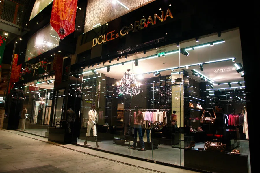 Dolce & Gabbana store front via Flickr (CC BY-NC-ND 2.0).?w=200&h=150