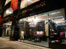Dolce & Gabbana store front via Flickr (CC BY-NC-ND 2.0).