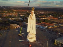 The world's tallest monument of Our Lady of Fatima was inaugurated  in Crato, located in Ceará state in northeastern Brazil.
