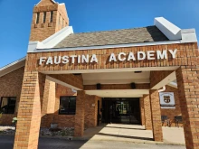 Faustina Academy, a K–12 private school in Irving, Texas, bans social media use among its students, and parents have been totally supportive.