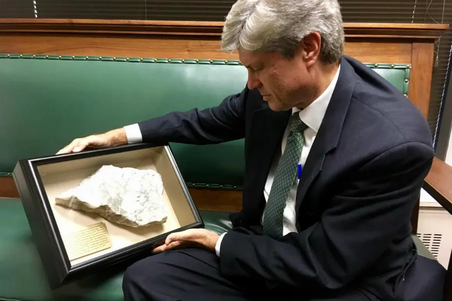 Congressman Jeff Fortenberry holds a fragment of an Iraqi Christian altar destroyed by the Islamic State. Courtesy photo?w=200&h=150