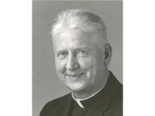 Fr. Walter Ciszek, SJ. CNA file photo.