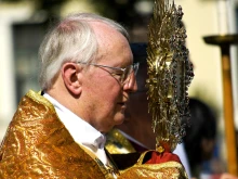 Cardinal Friedrich Wetter.