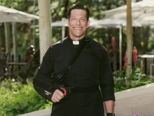 Father Mike Schmitz before his show in Vail, Colorado, as part of his Parables Tour.