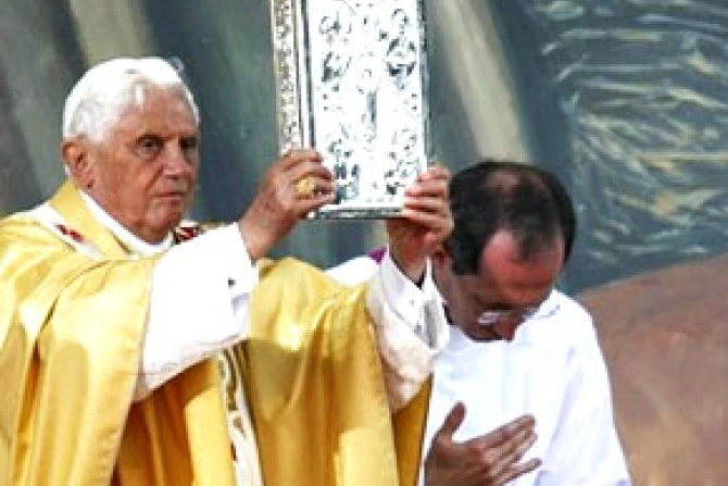 holyland09 mass mtolives2