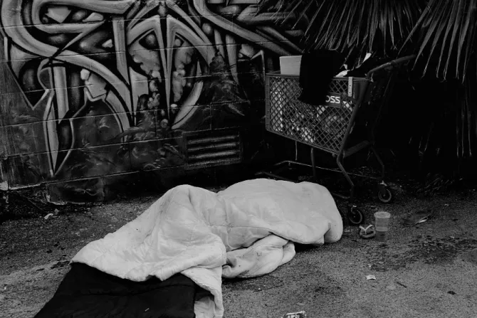 homeless sleepingbag cna size