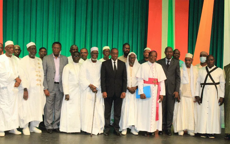 Ivorian religious leaders attend an interreligious prayer event in Abidjan, Oct. 14, 2020. ?w=200&h=150