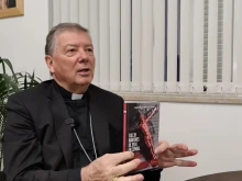 Bishop Juan Antonio Martínez Camino is the auxiliary bishop of Madrid.