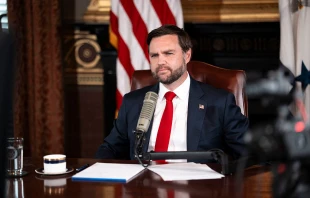 Vice President JD Vance hosts a podcast episode of “The Charlie Kirk Show” on Sept. 15, 2025, in Washington, D.C., following the assassination of the show’s namesake on Sept. 10. Credit: Doug Mills-Pool/Getty Images